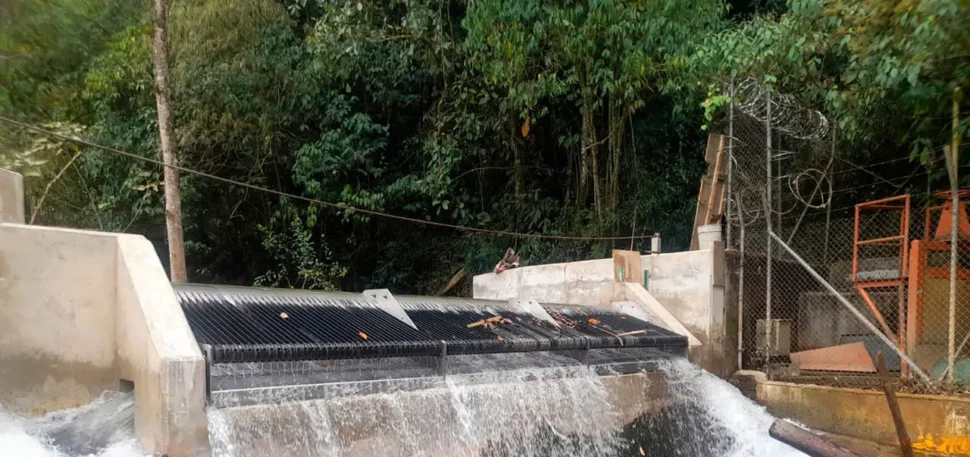 El efecto Coanda está cambiando la forma de captar agua en los acueductos de Colombia